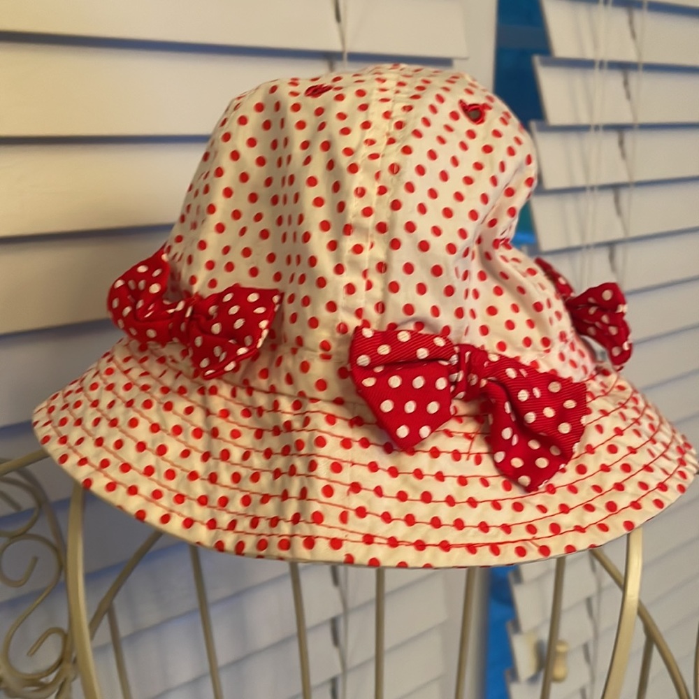 Disney child’s hat. - Picture 5 of 10